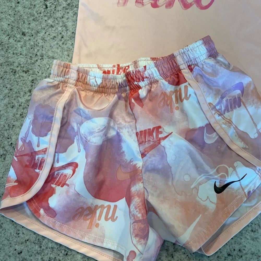 Nike outfit matching set little girl size 5 - Picture 2 of 7